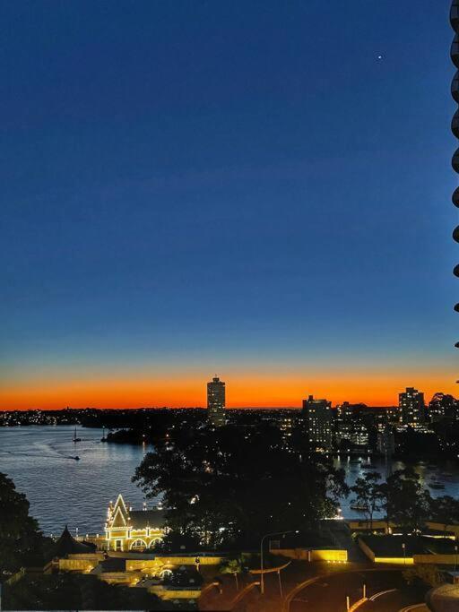 Luxury In Lavender Bay For Vivid Apartment