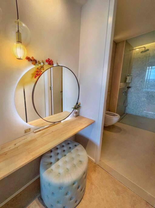 Luxury In Lavender Bay For Vivid Apartment *