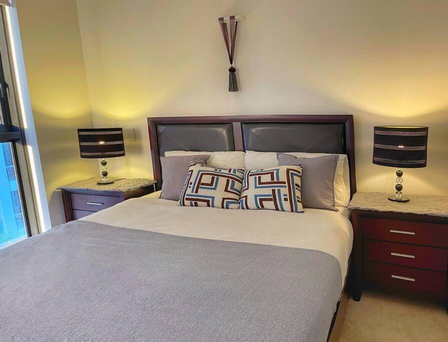 Apartment Luxury In Lavender Bay For Vivid *